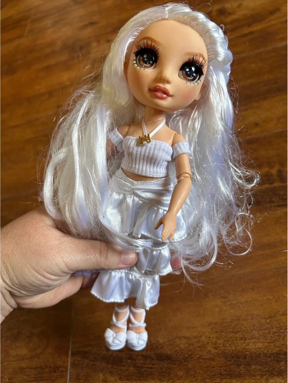 Rainbow High Watercolor & Create Fashion DIY White Fashion Doll